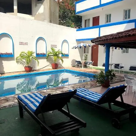 Hm Suites Diana